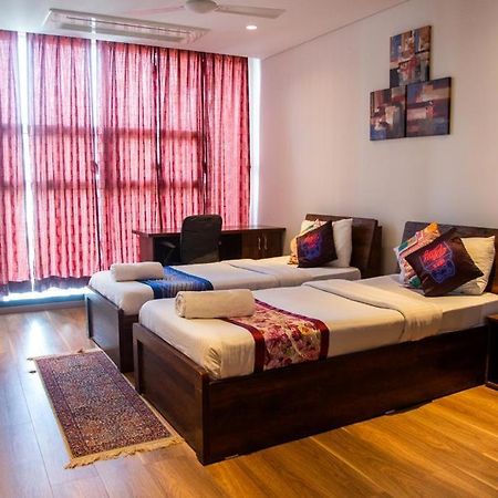Guest House Service Apartments Pune Bagian luar foto